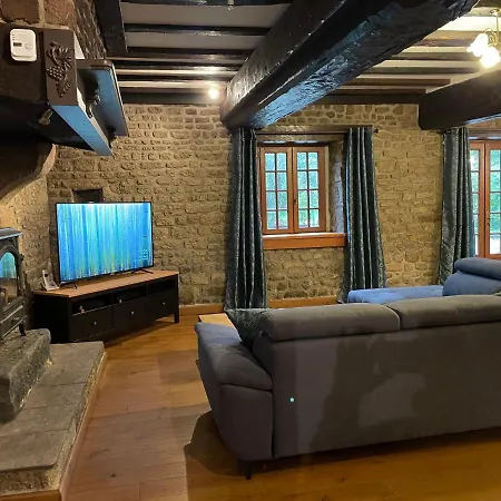 La Bureliere- For Families, Groups And Couples 펜션