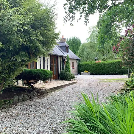 La Bureliere- For Families, Groups And Couples 펜션 Gorron