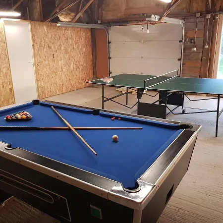 La Bureliere- For Families, Groups And Couples Gorron