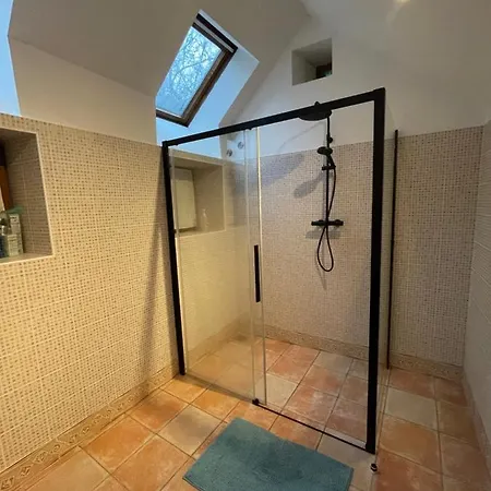 La Bureliere- For Families, Groups And Couples 度假居 *