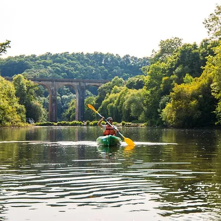 La Bureliere- For Families, Groups And Couples