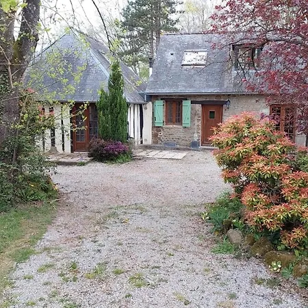 La Bureliere- For Families, Groups And Couples 度假居