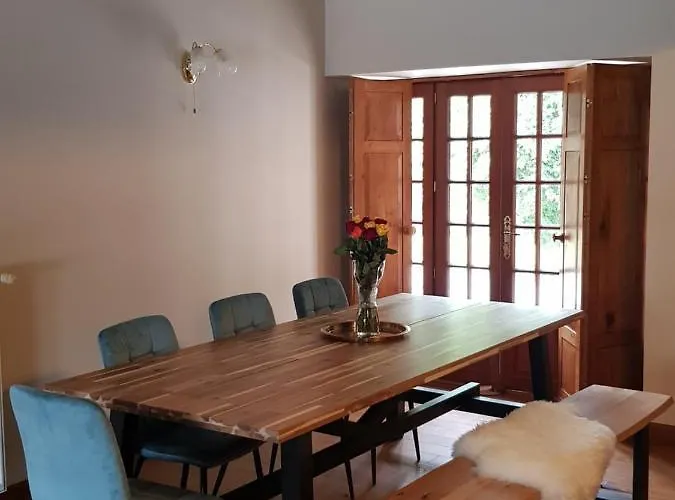 펜션 La Bureliere- For Families, Groups And Couples