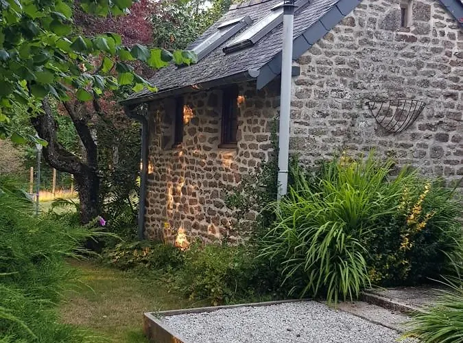 La Bureliere- For Families, Groups And Couples * Gorron