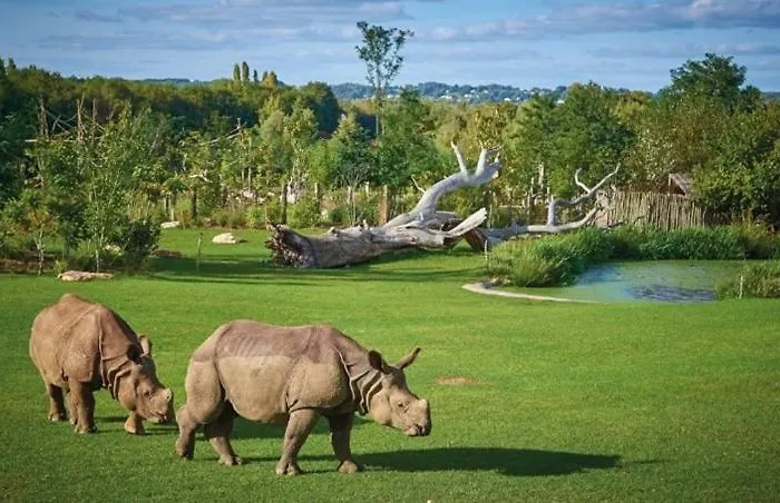 펜션 La Bureliere- For Families, Groups And Couples Gorron